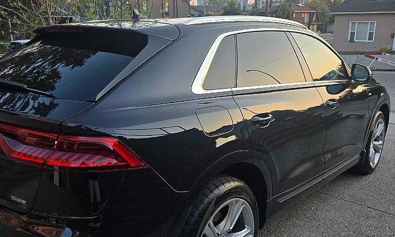 Audi Q8 Quattro S-Li...