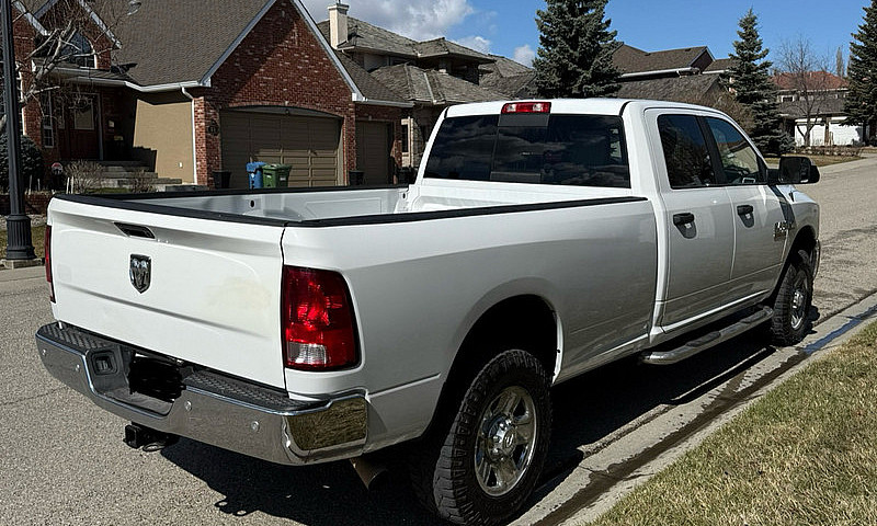 2017 Ram 3500 Slt Cu...