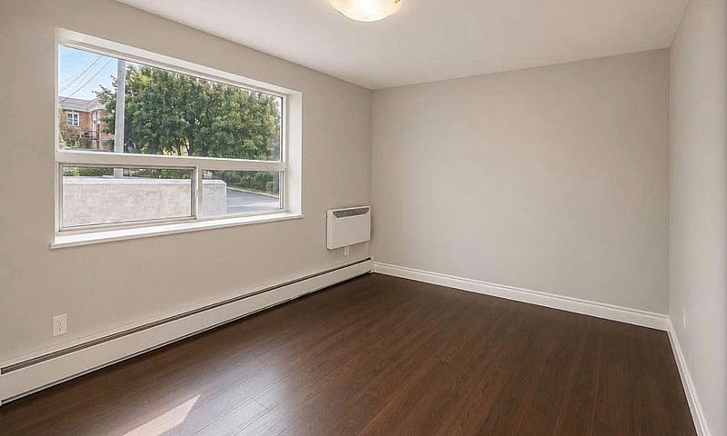 2 Bedroom Apartment-...