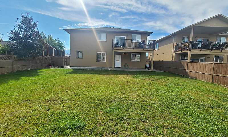Large Pets Ok - 2Br....