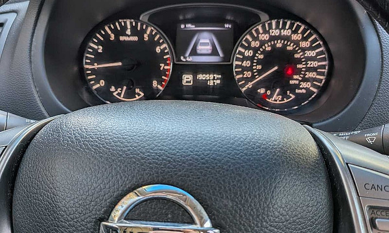 Nissan Altima Sl...