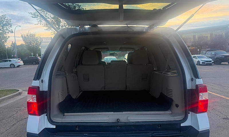 2012 Ford Expedition...