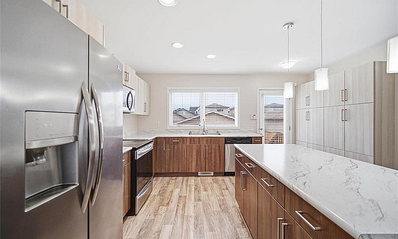 4 Beds 3.5 Baths - H...