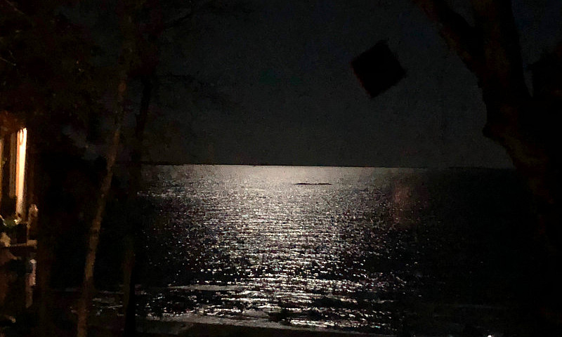 292 Acres, 5Km Water...
