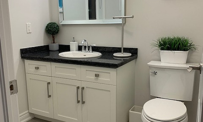 Off Market/ End Unit...