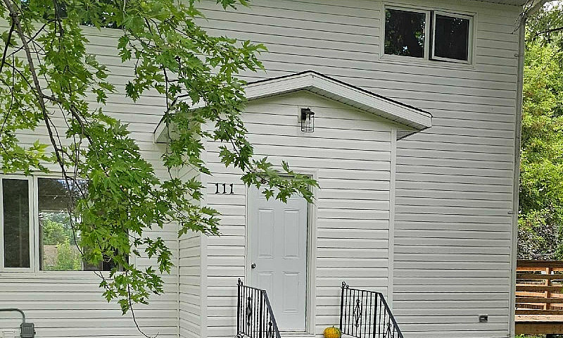 House In Emerson...