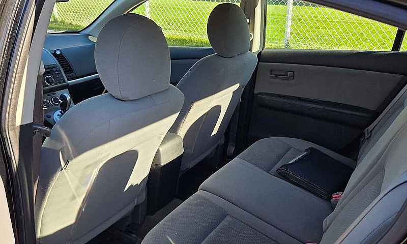 Nissan Sentra 2012...