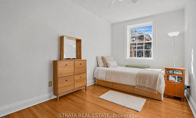 3 Bedroom Condo In H...