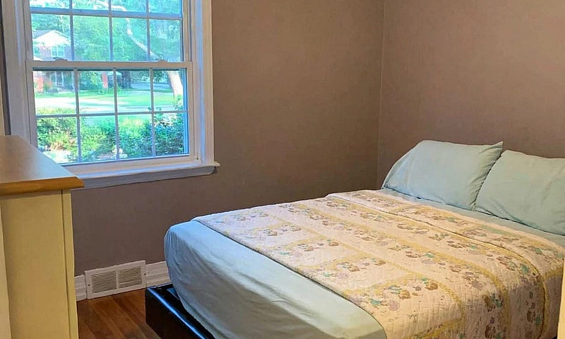 Main Floor For Rent ...