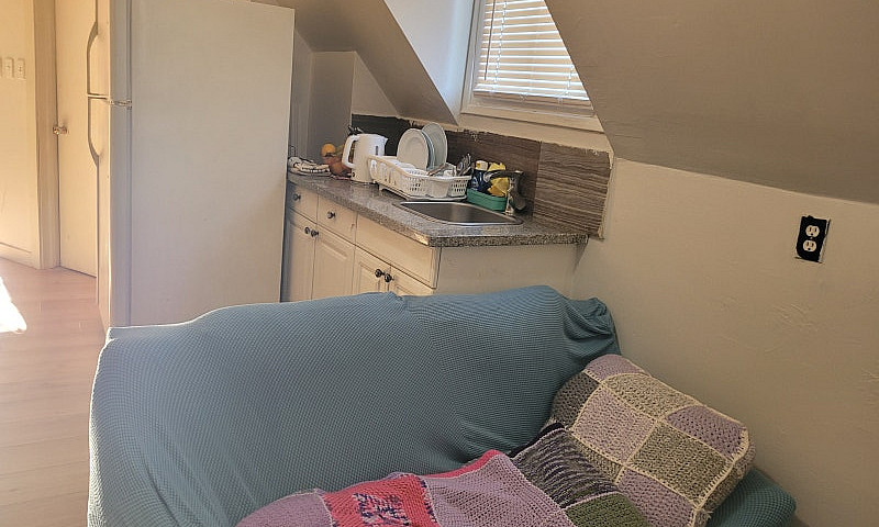 Apartment For Rentin...