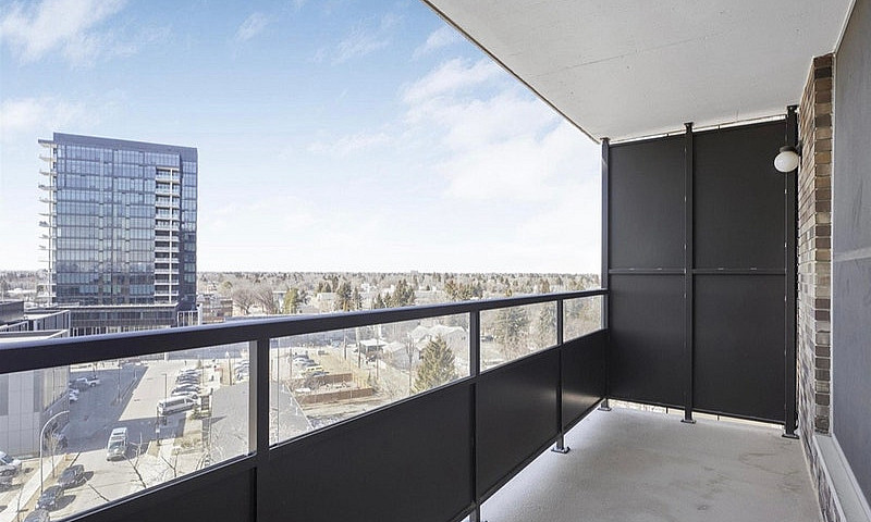 1 Bedroom Condo In G...