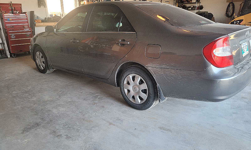 2004 Toyota Camry Le...