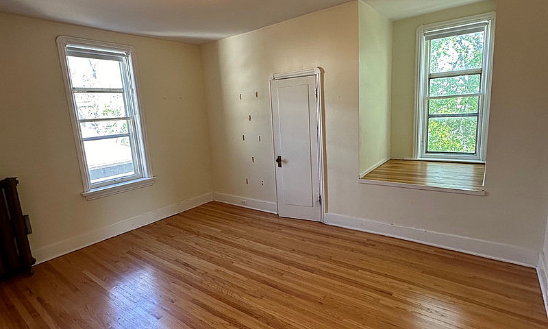 Top-Floor 2Br Suite ...