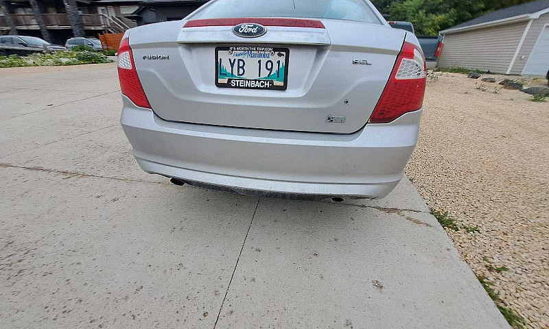 2010 Ford Fusion ...