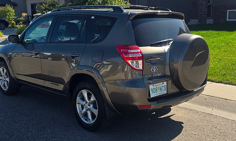 2009 Toyota Rav4 Awd...