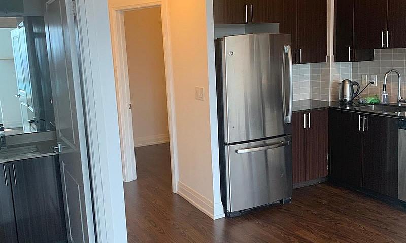 1 Bedroom Plus Den R...