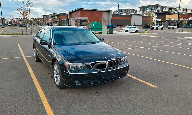 Bmw 750Li Long Base!...