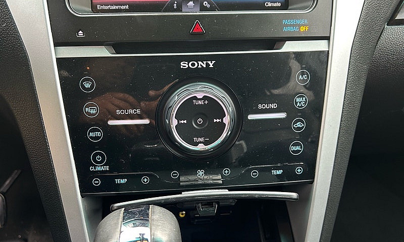 2013 Ford Explorer L...