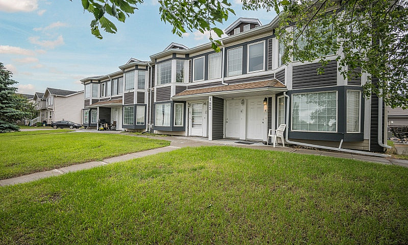 2 Bedroom Condo In S...