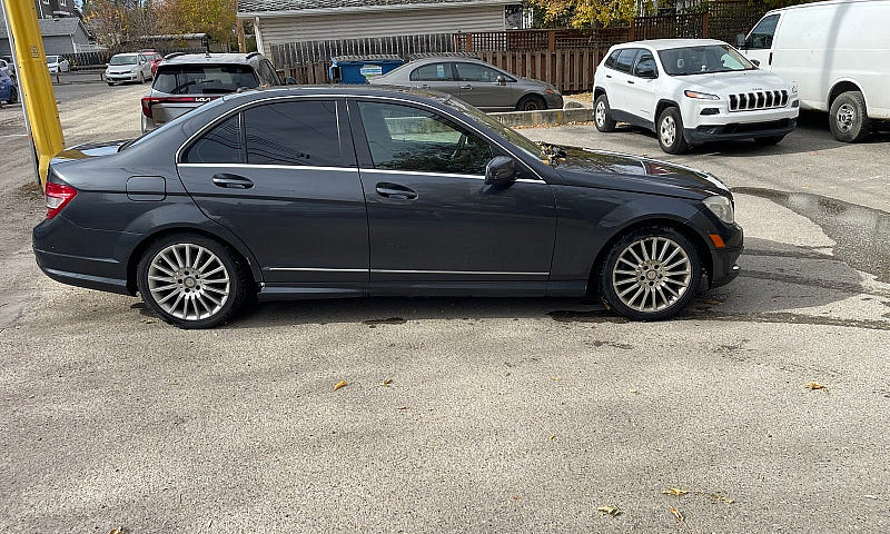 2010 Mercedes Benz  ...