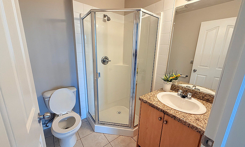 Vantage Pointe 2Bed ...