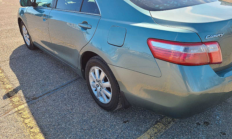 Toyota Camry Le 2,4 ...