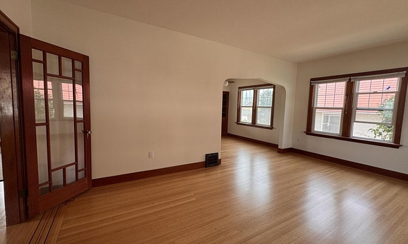 2 Bedroom 1 Bath Hom...
