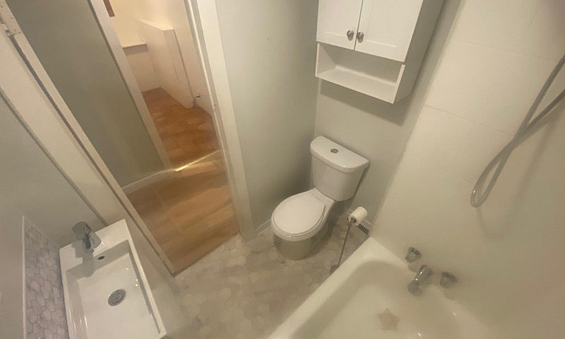 Pa Detached Home. De...