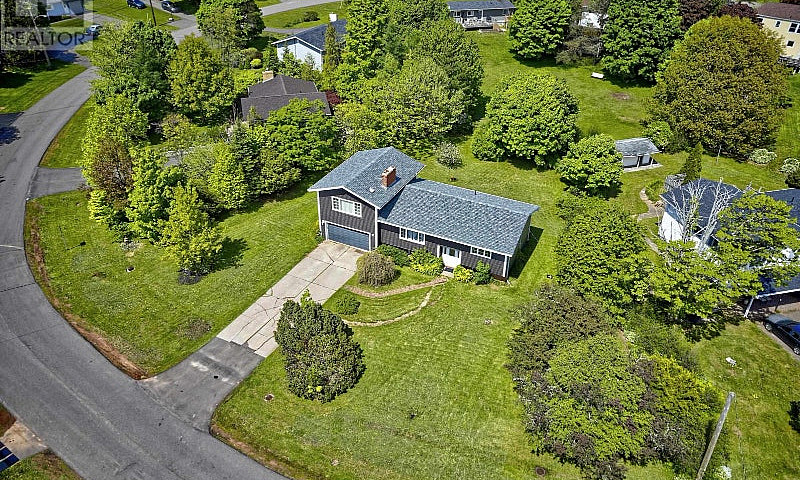 The Beautiful House ...