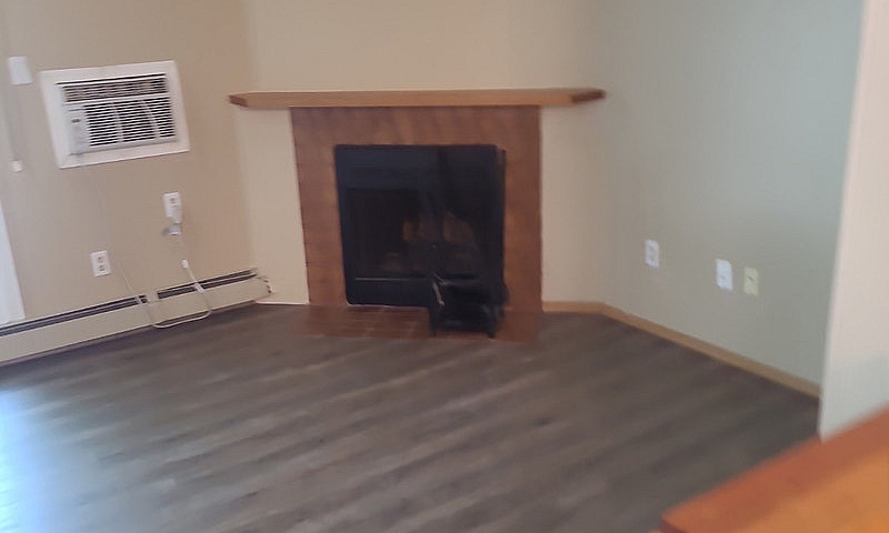 2Br Condo Near U Of ...