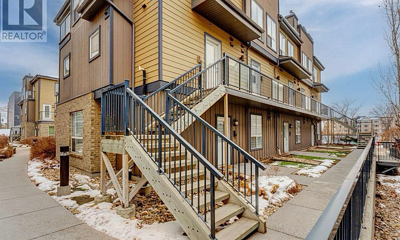 Marda Loop Condo - 2...