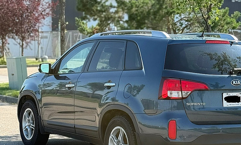 2015 Kia Sorento Awd...
