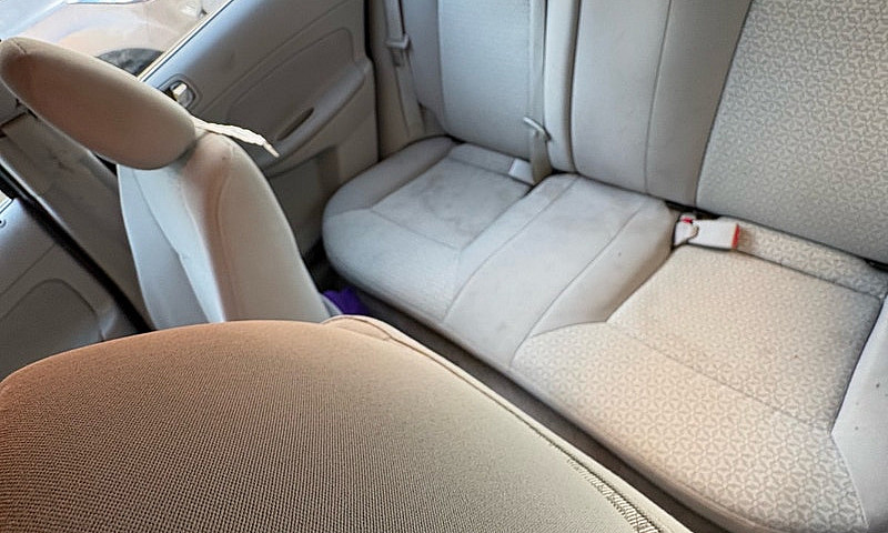 2009 Pontiac G5 Seda...