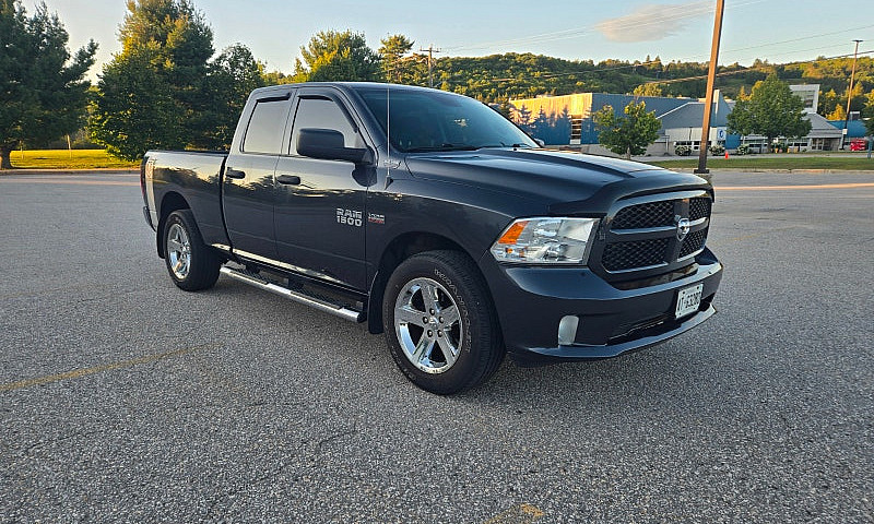 2017 Dodge Ram 4X4 6...