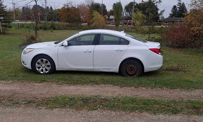 2013 Buick Regal...
