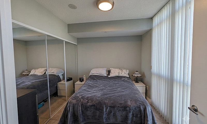 A Luxury Condo - 1 B...