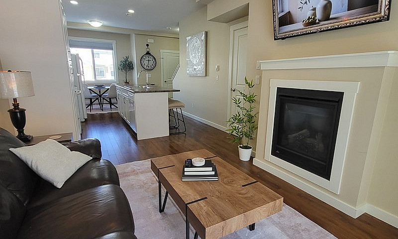 Fully Furnished 2 Be...