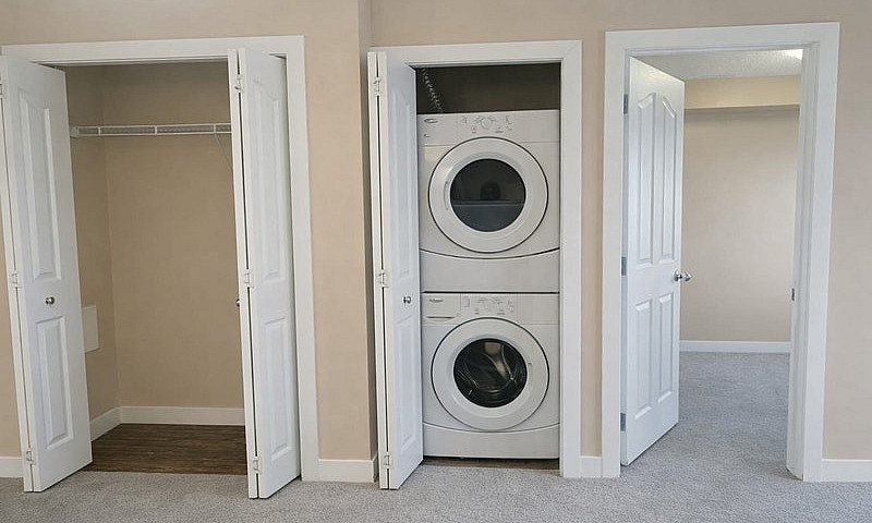 Condo For Rent In Ne...