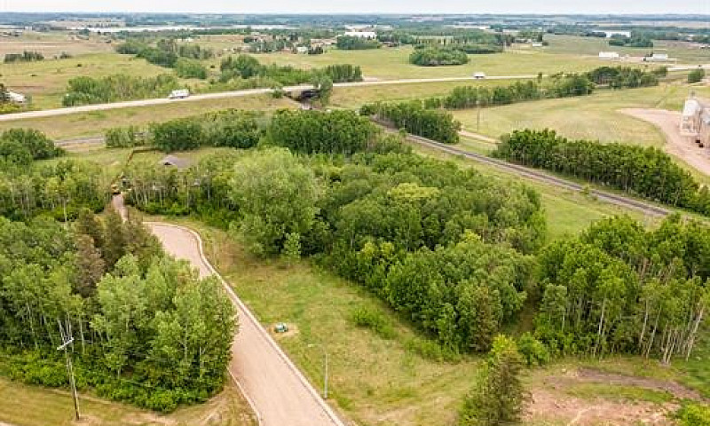Fully Serviced Lot 4...