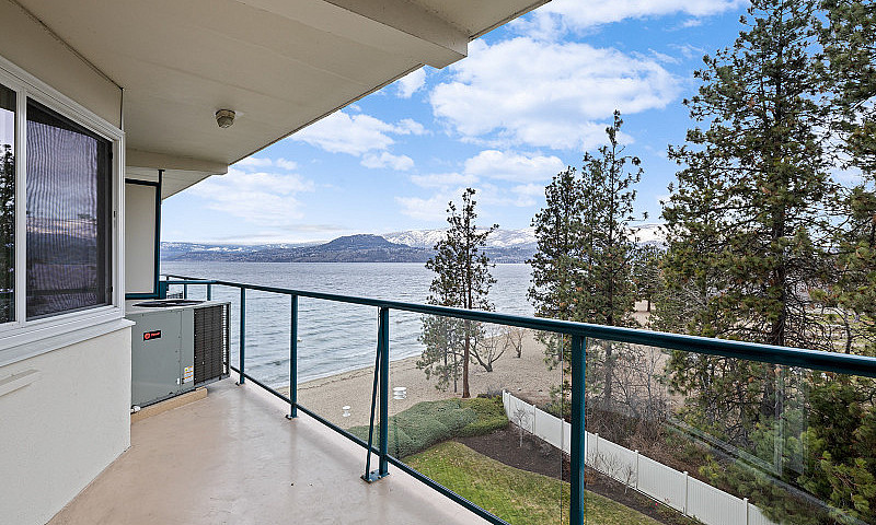 506 4058 Lakeshore R...