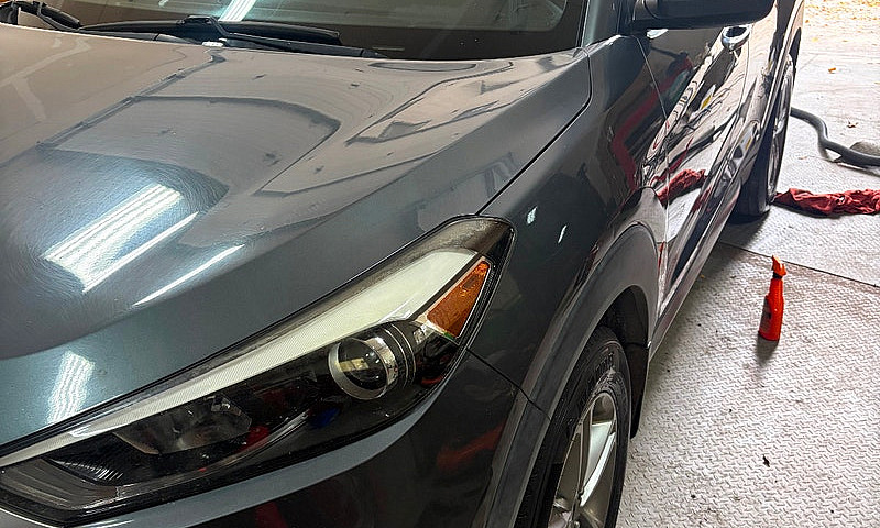 2017 Hyundai Tuscon...