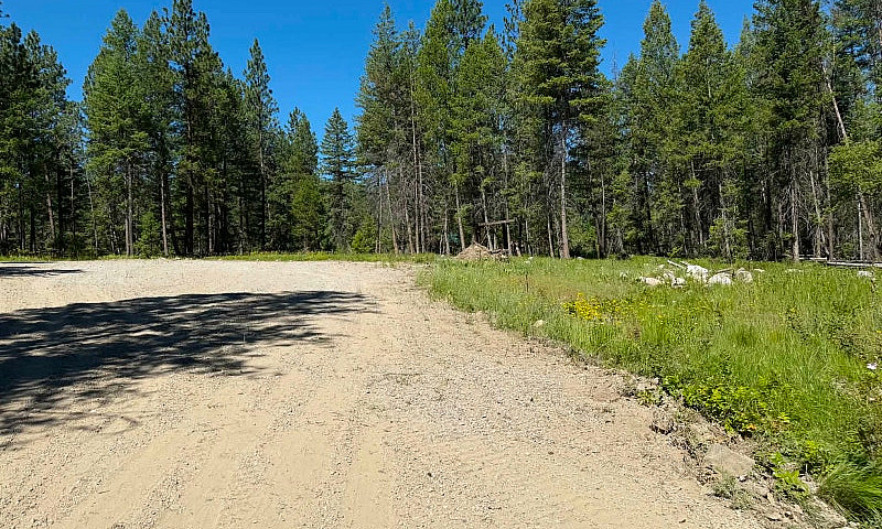 2.5 Acres Of  Land F...