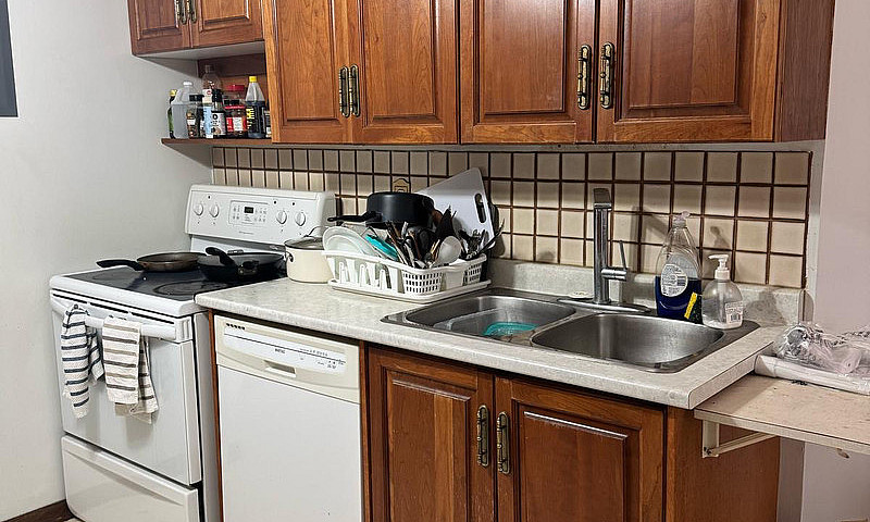 2 Bedroom Condo On P...