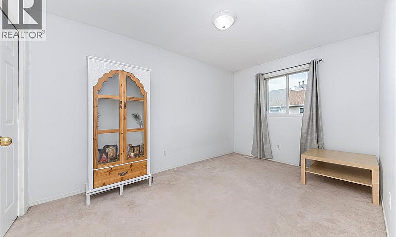 Condo For Sale In Mo...