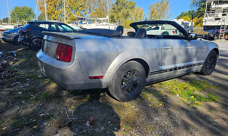 Ford Mustang...