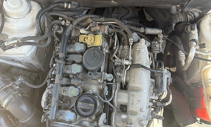 Audi A4 (S Line Comp...