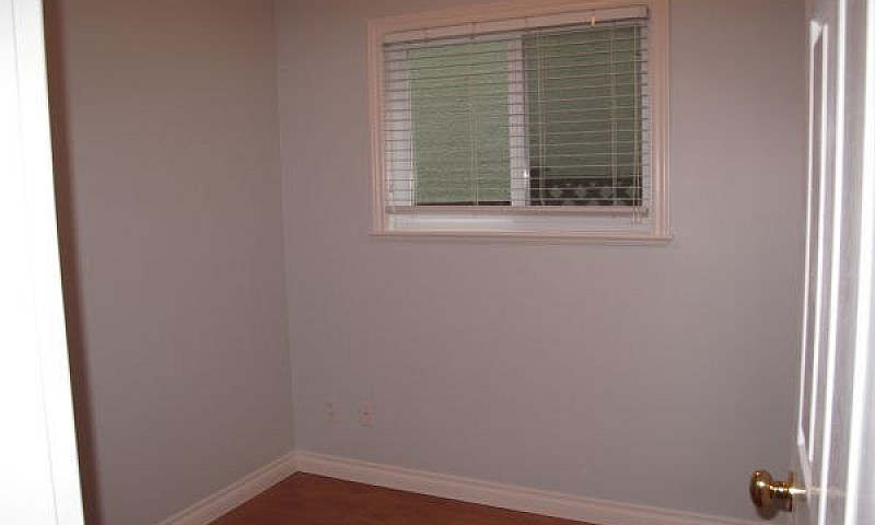 2 Bedroom 1 Full Bat...