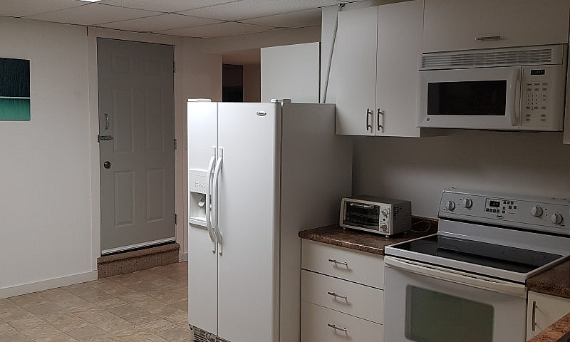 2 Bedroom 1600 Sq Ft...