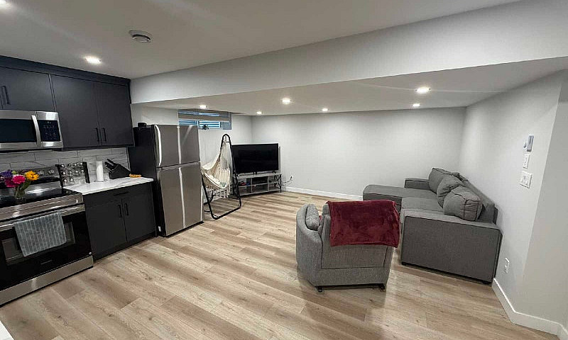 2 Bedroom Basement F...