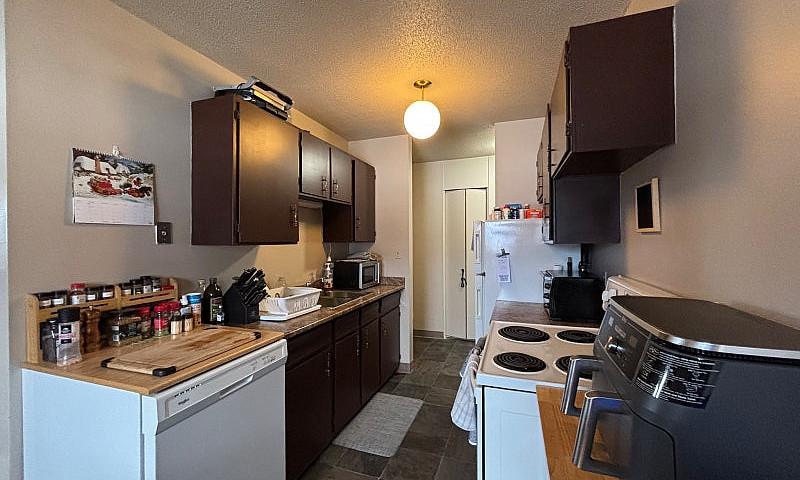2 Bedroom Apartment ...